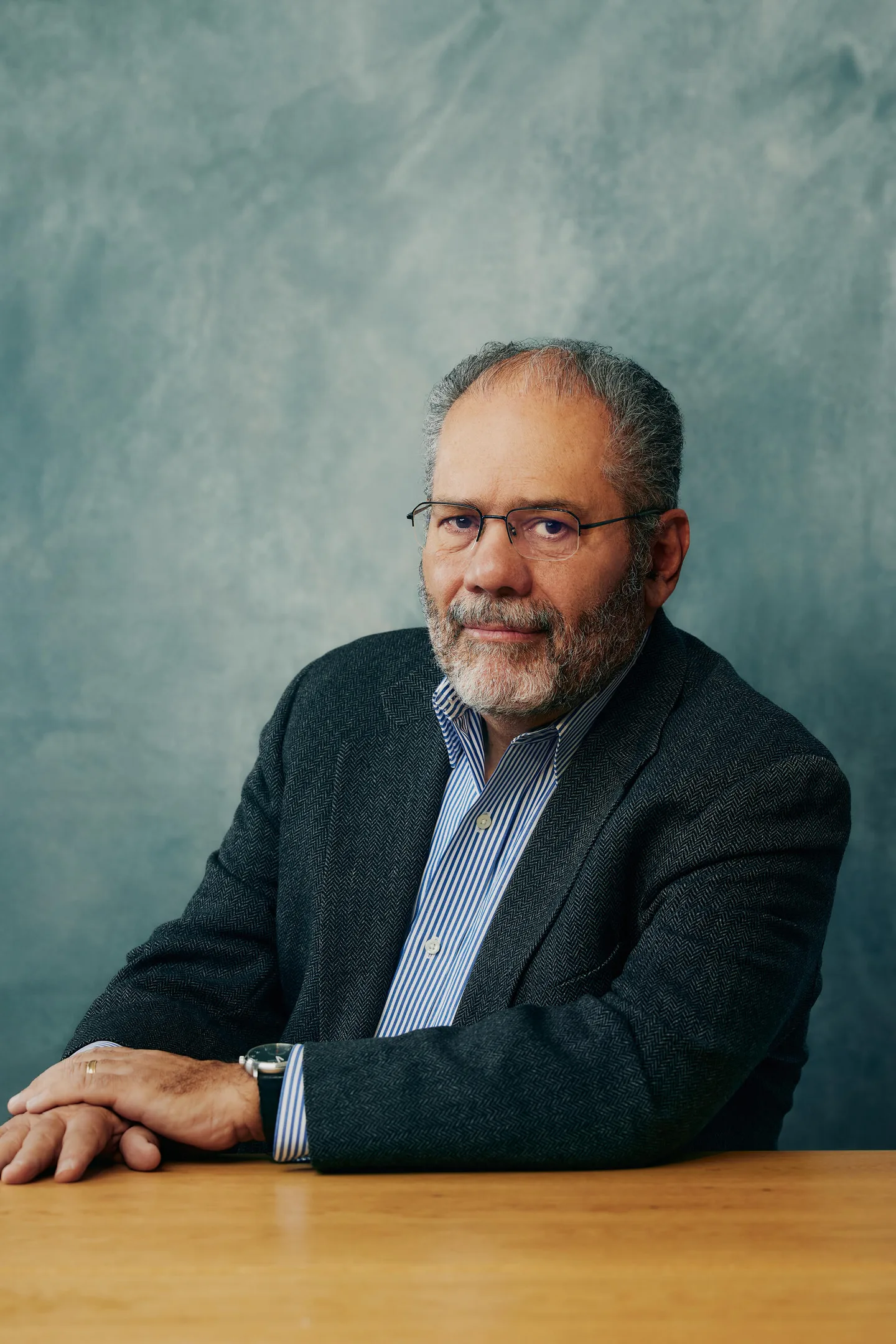 Portrait of Ray Suarez